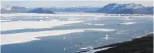  ?? CEN/LAVAL UNIVERSITY ?? The Ward Hunt Ice Shelf breaking apart can be seen from Ward Hunt Island, Nunavut.