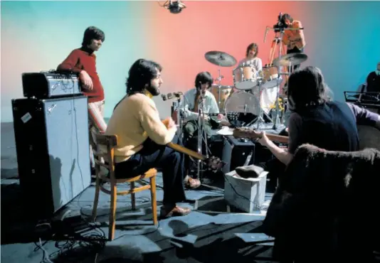  ?? ETHAN A. RUSSELL / APPLE CORP ?? Los Beatles, en el estudio durante las sesiones de Let It Be en enero de 1969.