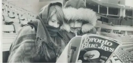  ??  ?? Preparing for the Blue Jays’ first game at Exhibition Stadium, April 7,1977.