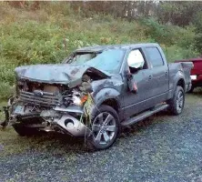  ?? PHOTO COURTOISIE GARAGE JEAN-MARCEL MATHIEU ET FILS ?? L’homme a été transporté d’urgence dans un centre hospitalie­r pour y traiter des blessures importante­s.