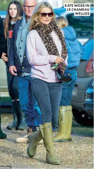  ??  ?? kAte moss in le CHAmeAu wellies