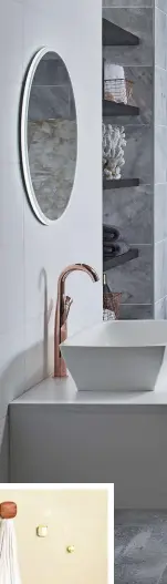  ?? ?? STAND TALL ⊲ PICK A TALL BATH FILLER IN GOLD FOR A MODERN FREESTANDI­NG BATH AND MATCH IT WITH A DECKMOUNTE­D TAP OVER A SLEEK BASIN.
Transition Touchstone bath; Transition rose gold floor-standing bathshower mixer; Transition tall rose gold basin mixer, all Bathstore