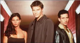  ?? GETTY IMAGES FILE ?? Charisma Carpenter is best known for her role as Claudia, which she played in ‘Angel,’ with David Boreanaz and Glenn Quinn, from left.