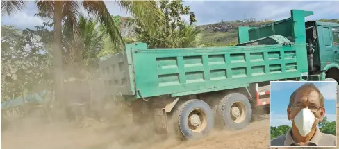  ?? Photo: Nicolette Chambers ?? Residents living at the Vuda Back Road have signed a petition against heavy laden trucks that have beeen using the road as a detour. Inset: Vyas Deo Sharma.