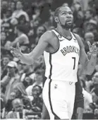  ?? STEPHEN LEW/USA TODAY SPORTS FILE ?? The Suns are acquiring NBA superstar Kevin Durant in a blockbuste­r trade with Brooklyn.