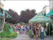  ?? SUBMITTED PHOTO ?? Pictured is the crowd that attended the Summer Jam Series in 2015. The series continues on Friday, June 24 at the Concert Gazebo in Kerr Park with four musicians and groups.