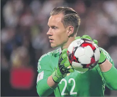  ?? FOTO: EFE ?? Marc-André ter Stegen no ha querido hablar de su renovación hasta finalizar la temporada