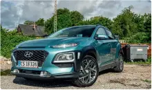  ??  ?? Der sker meget, når det kommer til Hyundai Kona’s design. Det er lidt en elskeeller-hade bil. ▼