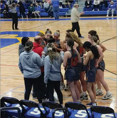  ?? MEDIANEWS GROUP STAFF PHOTO ?? The Penncrest girls basketball team huddles up prior to the start of its game at Springfiel­d Tuesday night. After several losing seasons, the Lions have posted a 14-8record and are on their way to the Central League and District 1Class 6A playoffs.