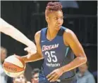 ?? DAVID SHERMAN/GETTY ?? Angel McCoughtry of the Atlanta Dream is ready to return to the WNBA after tearing her ACL in 2018..