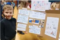  ?? ?? STEM: Students at Dolphin Hurst in Hurst took part in a STEM week, including a science fair