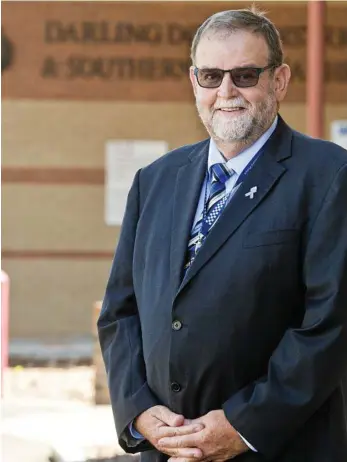  ?? PHOTO: NEV MADSEN ?? BACK ON THE RANGE: Darling Downs District Crime Group Detective Inspector Lew Strohfeldt has returned to Toowoomba.