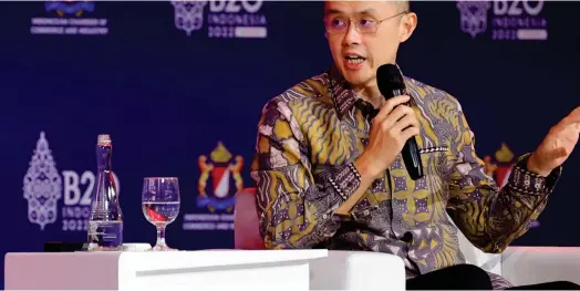  ?? ?? Changpeng Zhao, le PDG de Binance, a appelé à plus de régulation au niveau mondial sur les plateforme­s d’échange de crypto. (Photo de CZ au sommet du G20 à Bali) (Crédits : Reuters)