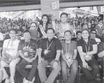  ?? ?? Dinagyang Festival 2024 has been an astounding success. Among the distinguis­hed guests who graced and witnessed the world-class celebratio­n were (L-R, standing) Ms. Tessa PrietoVald­es, Miss Universe Philippine­s 2024 Michelle Dee, Tim Yap as well as (L-R, seated) SM Supermalls President Steven T. Tan, Mayor Jerry Treñas of Iloilo City, House Speaker Martin Romualdez, Gov. Arthur Defensor, Jr. of Iloilo Province, and House Deputy Speaker Camille Villar.