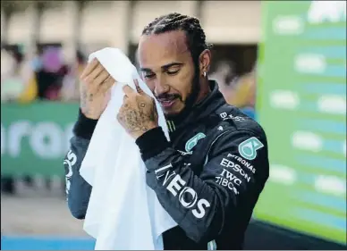  ?? EMILIO MORENATTI / REUTERS ?? Hamilton va aconseguir la seva sisena pole a Montmeló; amb les cinc anteriors va guanyar quatre cops