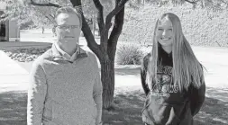  ?? REAGAN FENICLE ?? Cactus Shadows girls golf coach Mark O'Bryan is pictured with Cactus Shadows golfer Kylee Loewe at Cactus Shadows High School on Wednesday.