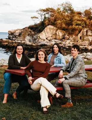 Maine troupe recasts ‘Barber of Seville’ amid lobsters and clam chowder ...
