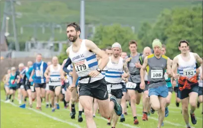  ?? Photo: Abrightsid­e Photograph­y. ?? Winner Dr Finlay Wild, No 179, as the Half Ben Race begins.