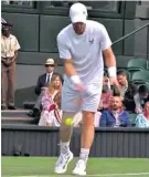  ?? ?? Variety act: Andy Murray’s underarm serve (above) and being kept on his toes (right)