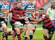  ?? Picture: FREDLIN ADRIAAN ?? DISAPPOINT­ING PERFORMANC­E: EP Kings captain Ricky Schroeder passes the ball during the Currie Cup match against Western Province at the Nelson Mandela Bay Stadium on Saturday