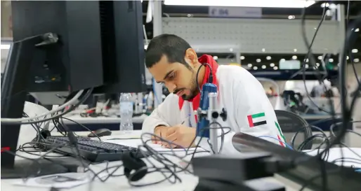  ?? Photos by Ryan Lim ?? A participan­t engaged in his work during the ongoing WorldSkill­s 2017 at the Abu Dhabi National Exhibition Centre.—