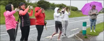  ??  ?? Photo Op……..Some of the mums get their picture of Rampark NS 6th Class pupils who took part in the Virtual Firwwalk in aid of local fire services and supporting crews.