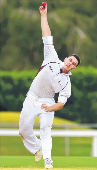  ??  ?? Wanderers' Ryan Eaton picked up his best-ever bowling figures. Picture: ALIX SWEENEY