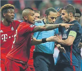  ?? FOTO: J. A. SIRVENT ?? Arturo Vidal, un competidor nato. El chileno no da un balón por perdido