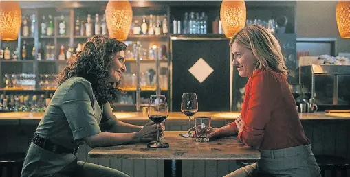  ?? [Filmladen] ?? Queer, weiblich, migrantisc­h: Kat Rohrers romantisch­e Komödie „What a Feeling“auf der Diagonale. Im Kino startet sie am 19. April.