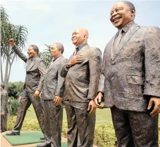  ?? PICTURE: MOTSHWARI MOFOKENG AFRICAN NEWS AGENCY (ANA) ?? The statues of ANC leaders alongside the M4 highway near Durban North, marking the party’s 107th anniversar­y.
