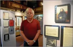  ?? TANIA BARRICKLO — DAILY FREEMAN ?? Les Herring, a docent at the Klyne Esopus Museum in Esopus, N.Y., stands among exhibit recognizin­g the historical contributi­ons five area women.
