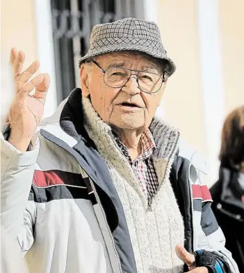  ?? Foto: Ladislav Němec, MAFRA ?? Filmařská legenda Režisér Václav Vorlíček si přijede do Karlových Varů pro cenu.