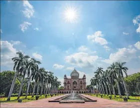  ?? ANI ?? Safdarjung Tomb on a partially cloudy day in New Delhi on August 3.