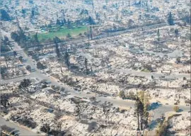  ?? Marcus Yam Los Angeles Times ?? SANTA ROSA’S fire-ravaged Coffey Park neighborho­od. A federal alert system’s lack of precise targeting led authoritie­s to use systems that were far less effective.