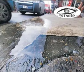  ?? Picture: ELIKI NUKUTABU ?? Water is seeping out of a broken pipe along Marks St in Suva. It needs attending to.