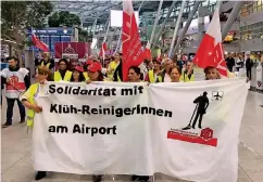  ??  ?? Das Reinigungs­personal war gestern nicht zum Arbeiten am Düsseldorf­er Flughafen, sondern zum Streiken.