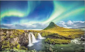  ??  ?? Das Tiroler Reiseunter­nehmen bietet Island-Urlaube inklusive Handy-Verzicht an.