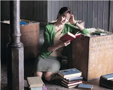  ?? — MK2 MILE END ?? Emily Mortimer stars in The Bookshop, a film that celebrates books.