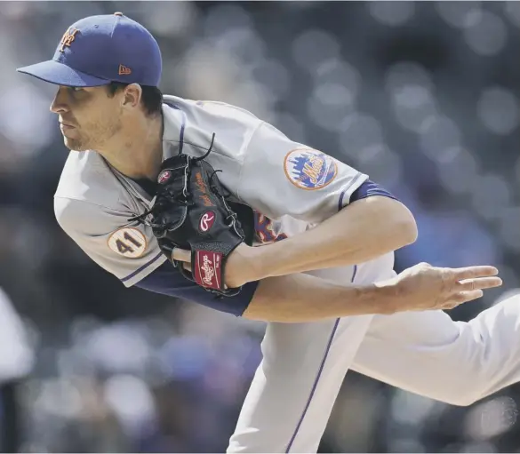  ??  ?? 0 New York Mets starting pitcher Jacob degrom is in the third year of a five-year £100 million contract but it not getting good enough support