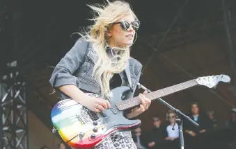  ?? DEAN PILLING ?? Lindsay Ell performs on the first day of the 2019 Country Thunder music festival in Calgary.