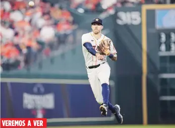  ?? AP ?? Carlos Correa ha dicho que le gustaría seguir en Houston, pero si le pagan lo que vale. Ayer el dueño dijo que lo considerar­á, aunque deberá romper su política de no entregar mega contratos a un agente libre.