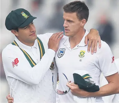  ?? Picture: Getty Images ?? WANTING ANSWERS. Morne Morkel (right), pictured here with Proteas team-mate Duane Olivier, is unsure over his internatio­nal limited-overs career.