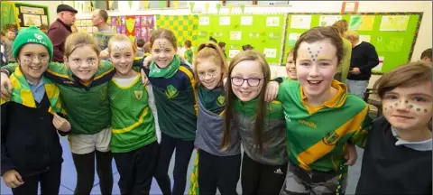  ??  ?? Ella Hussey, Alisha Kent, Freya Murphy, May Heaphy, Ave Kiely-Kelly, Grace Bolger, Eve Flanagan and Cara Caulfield showing their support for the team in Cushinstow­n National School.