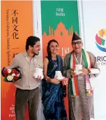  ?? Cnsphoto ?? 26 de junio de 2017. Miembros de la delegación india en el Día Nacional de la India del Festival.