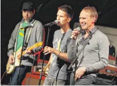  ?? FOTO: JAN WOITAS/DPA ?? Haben ihr Album in einem Studio im ehemaligen Berliner Flughafen Tempelhof aufgenomme­n: die Band Keimzeit.