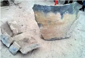  ??  ?? Fragments of the first pot dug near Gusau.