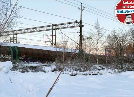  ?? FOTO: FRIDA BROOKE ?? SPÅRADE UR I HÄGGVIK. Godståget förstörde två kilometer räls.