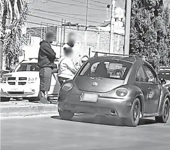  ?? / JUAN JOSÉ SIFUENTES ?? El auto presentaba el golpe del accidente en su parte frontal