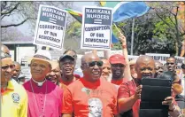  ?? Picture: KABELO MOKOENA ?? UNITED FRONT: Leaders from different parties joined the march against corruption in Pretoria