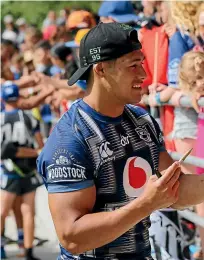  ??  ?? Roger Tuivasa-Sheck has overcome his ankle injury and will play on Saturday against the Knights. Below: Latrell Mitchell will line up at fullback for his new side, the Rabbitohs.